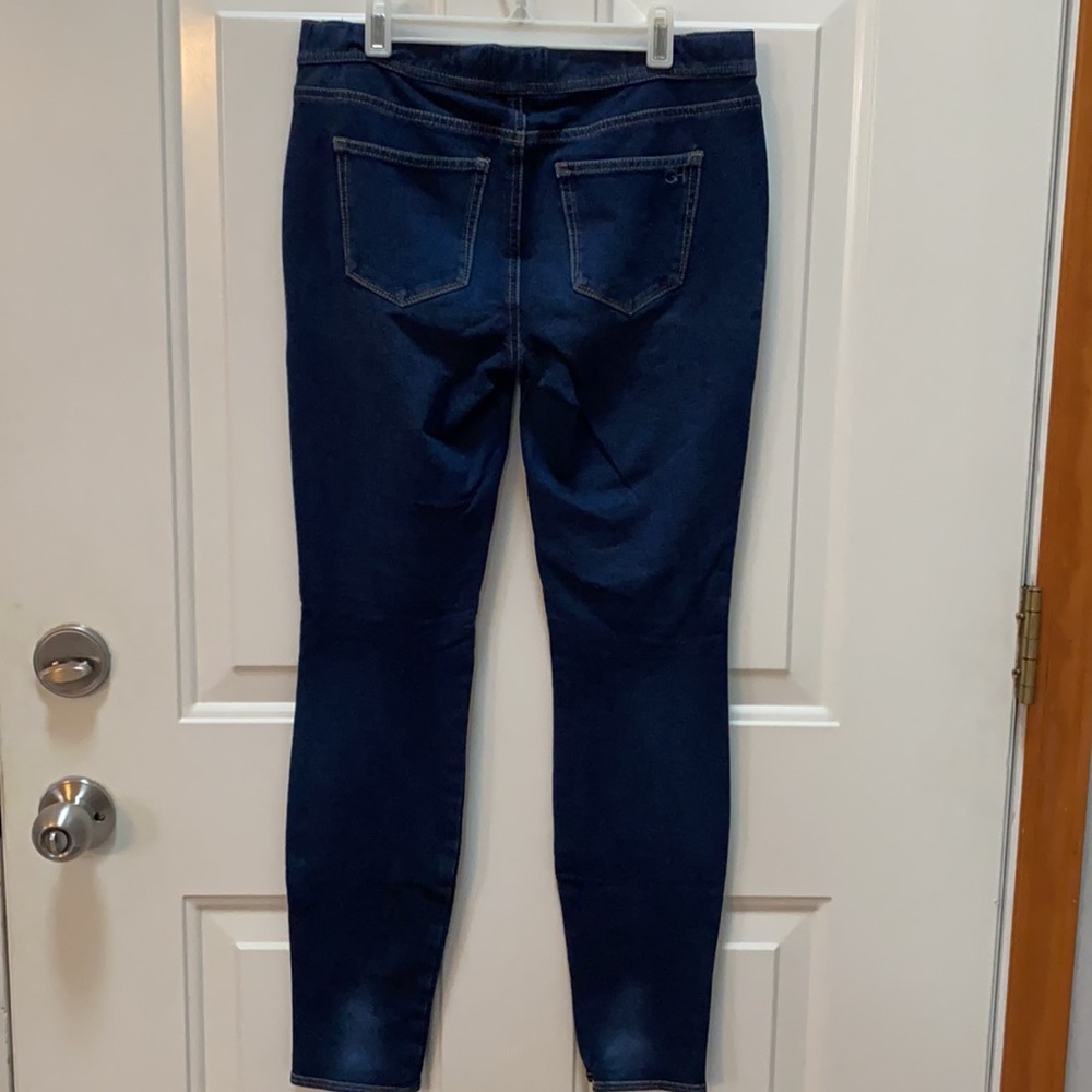 Jeans - Picture 2 of 3